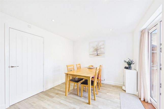 6, Marsh Lane, Aldershot photo 4