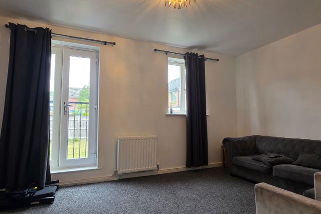 42, Salford photo 2
