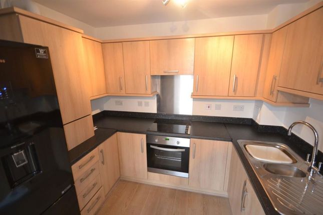 28 Serenity Court, Evelyn Walk, Greenhithe photo 3