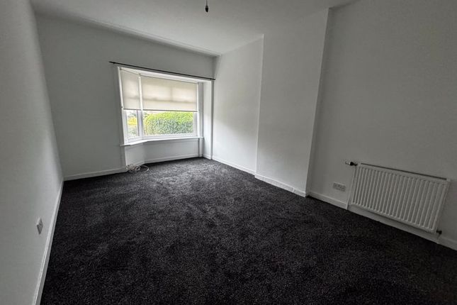 65, Dryburn Avenue, Glasgow photo 4