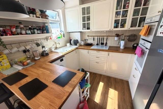 14, Fernside Avenue, Mill Hill photo 4