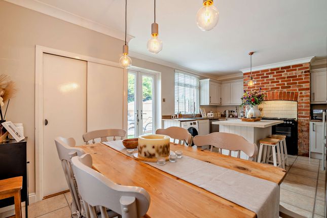 16 Savile Road, Leeds photo 3