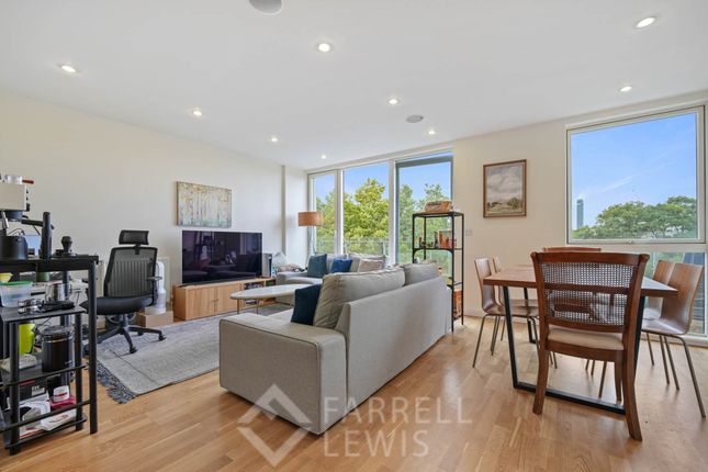 Flat 29 Townshend House,, Rosemont Road, London photo 4