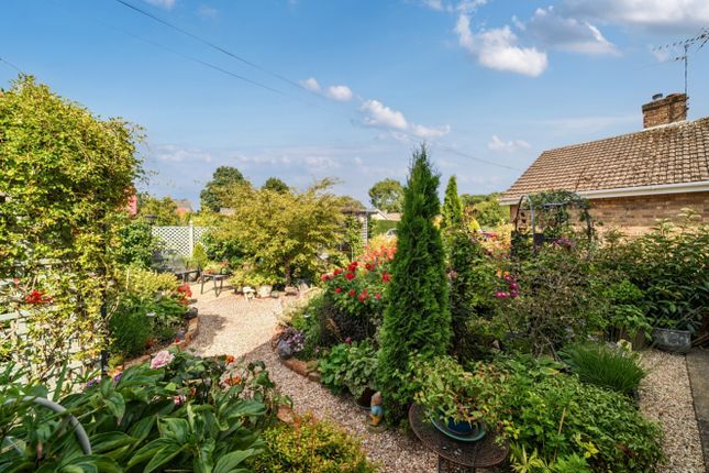 14, Londesborough Way, Lincoln photo 4