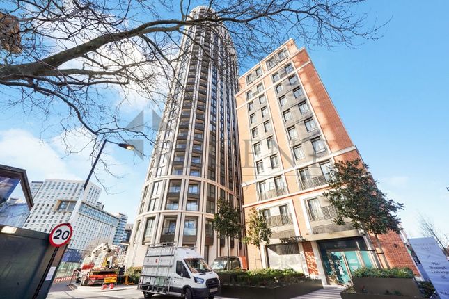 Thumbnail Flat to rent in Westmark Tower, Newcastle Place