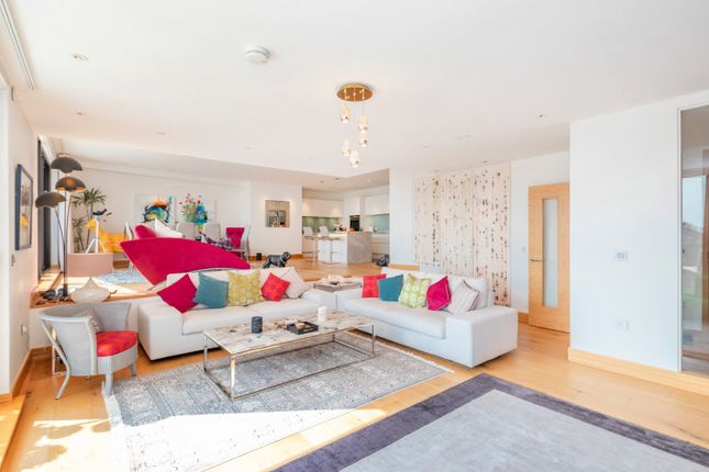 Flat for sale in George Road, St. Peter Port, Guernsey