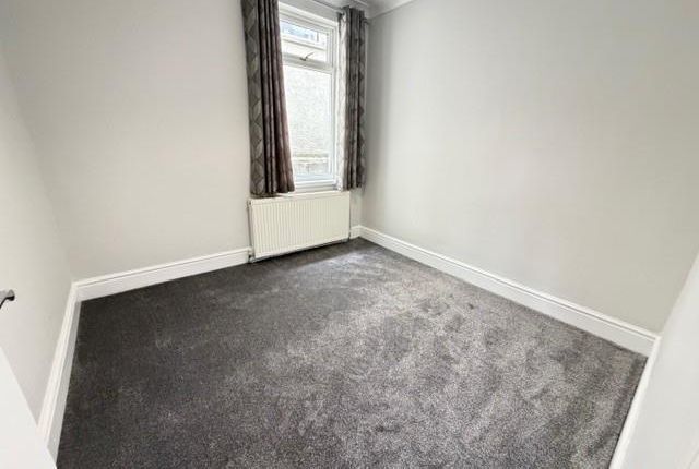 44, Heol Y Felin, Pontyberem, Llanelli photo 2