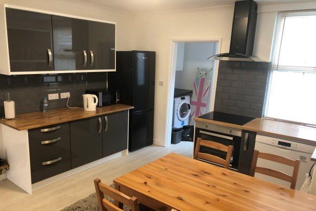 34 Portland Street Mansfield Ng18 Room To Rent 51898656