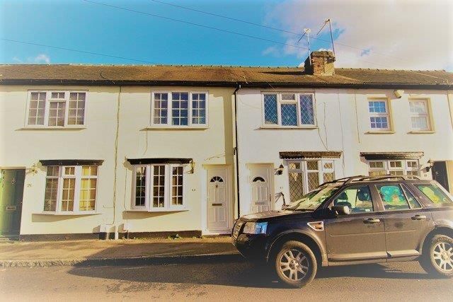 Terraced house to rent in Hurst Lane, East Molesey