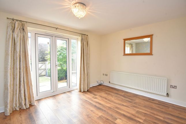 63 Hutton Gate, Harrogate photo 2