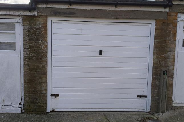 Garage 2, Rugby Court, Bristol Gardens, Brighton photo 4