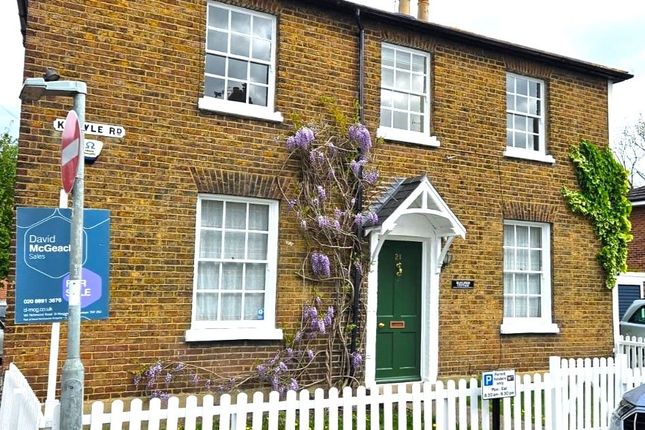 Thumbnail Detached house for sale in Mayleigh Cottage, 2/3 Double Beds, Off Twickenham Green