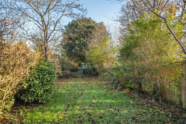 32 Temple Road, Epsom photo 2