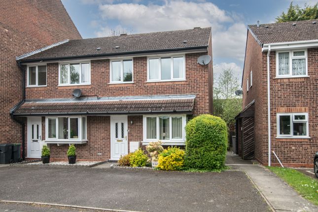 End terrace house for sale in Oakhurst Drive, Bromsgrove