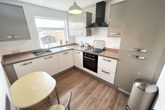 8, Craigie Place, Kilmarnock photo 4