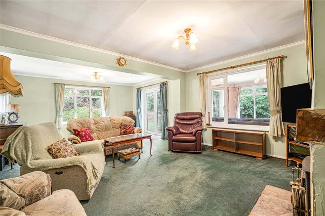 27, Longdown Road, Farnham photo 2