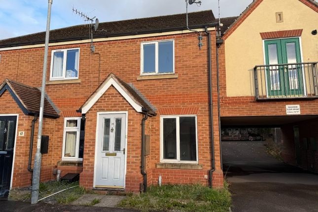 2-bed terraced on Oakwood Way, Chesterfield, £120,000