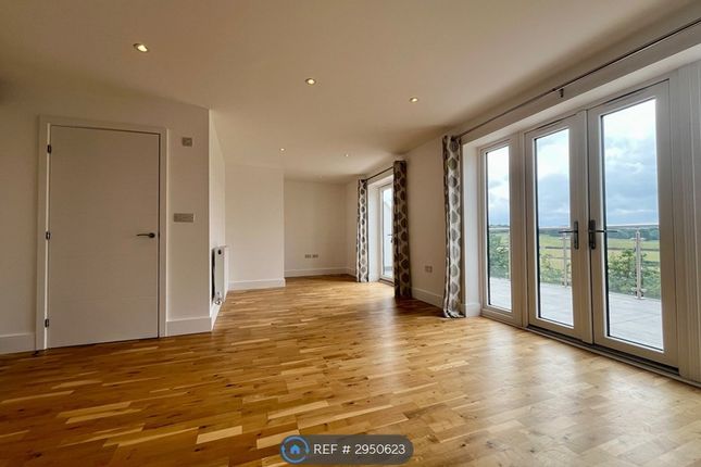 Flat, Albertine Grove, West Wickham photo 4