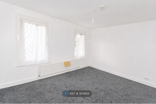 Stamford Road, London photo 4