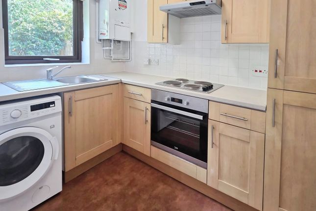 2-bed house on 13, Cambridge, £1,400/mo