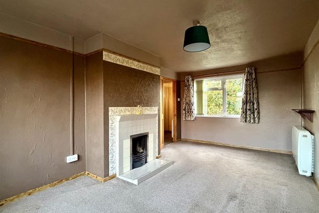 31, Burton Wood, Hereford photo 4