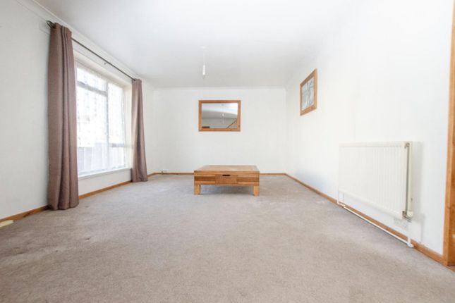 4, Barnfield Close, Southampton photo 4