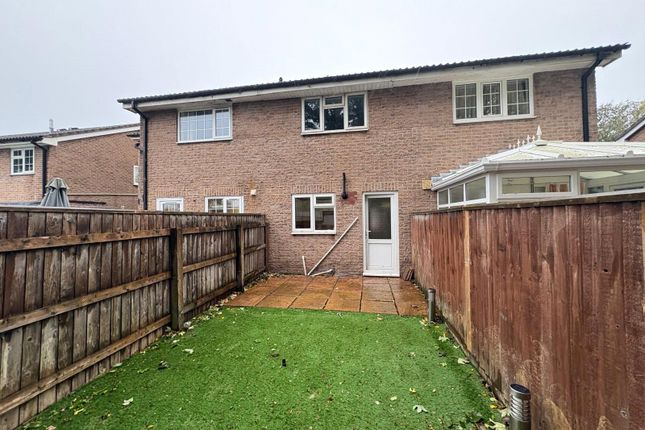 2-bed semi-detached on Roman Way, Devon, £950/mo