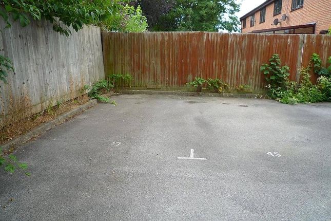 47, Green Farm Gardens, Portsmouth photo 4
