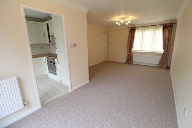 Semi-detached house to rent in Calthorpe Close, Bury St. Edmunds