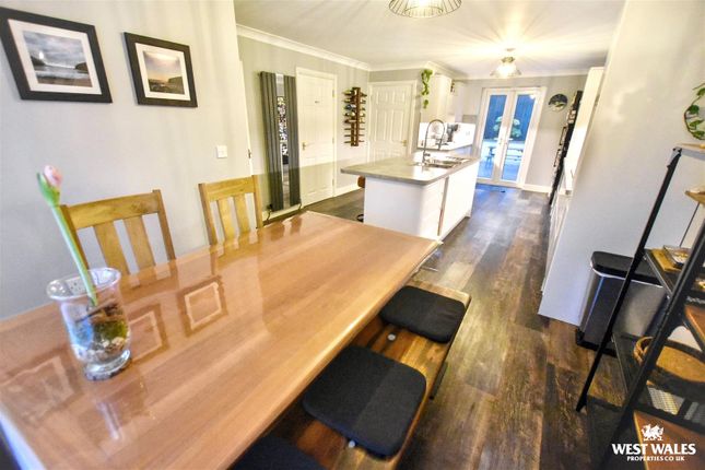 3, Kensington Gardens, Haverfordwest photo 4