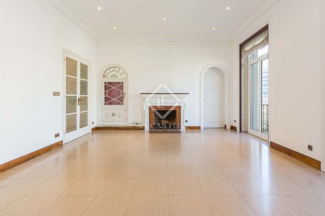 Thumbnail 6 bed apartment for sale in Spain, Barcelona, Barcelona City, Eixample Right, Bcn10245