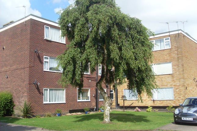 2 bed flat to rent in Rose Cottages, Eastern Green, Coventry