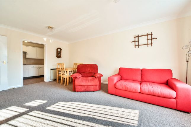 Flat 7, Summerlands Lodge,, Farnborough Common, Orpington photo 2