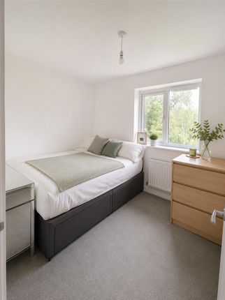 8, Savant Way, Walsall photo 5