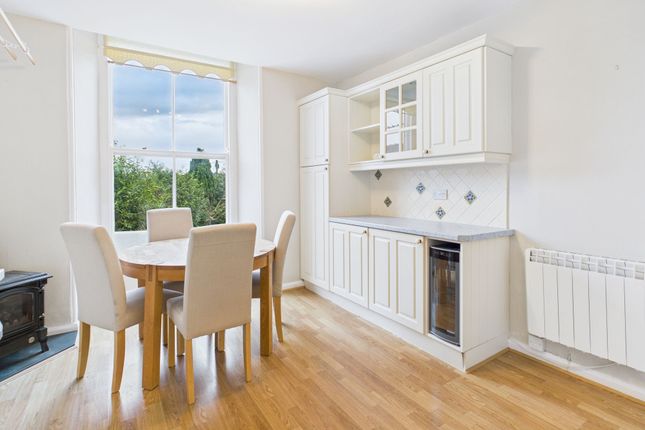 Flat 2, Denewood Queens Drive, Windermere photo 4