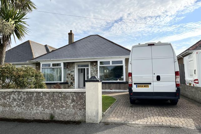Thumbnail Bungalow to rent in Arundel Way, Newquay