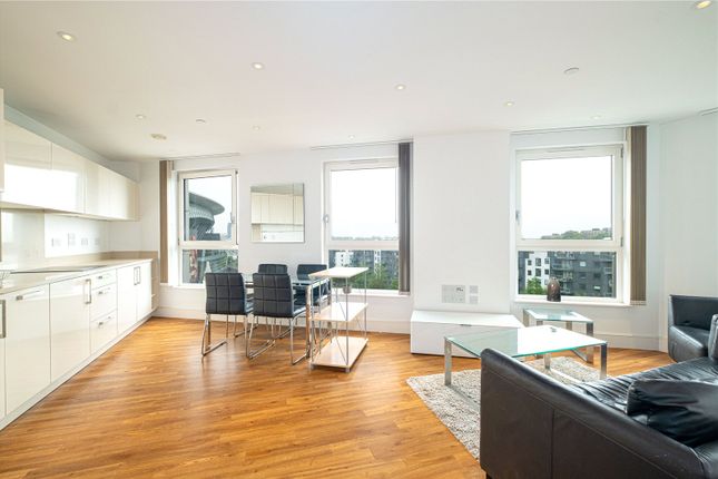 Thumbnail Flat to rent in Queensland Road, Islington, London
