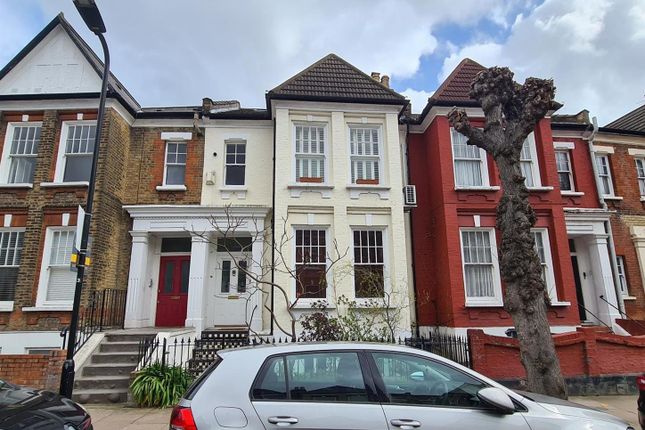 Thumbnail Property to rent in Forburg Road, London