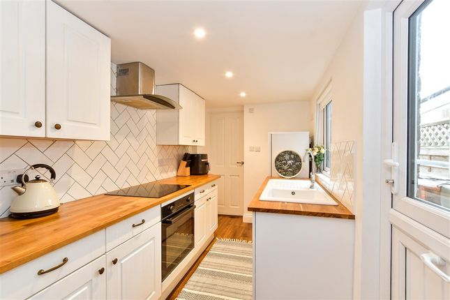 Woollard Street, Waltham Abbey photo 2