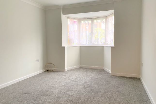 Flat 1, 65, Amherst Road, Bexhill-on-Sea photo 2