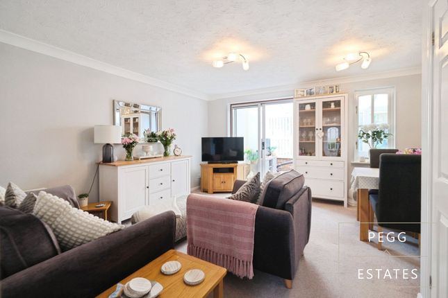 19 Shearwater Drive, Torquay photo 3