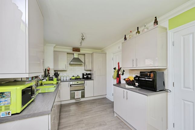 14, Byfords Way, Thetford photo 4