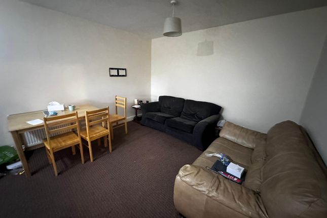 Thumbnail Flat to rent in The Slade, Oxford