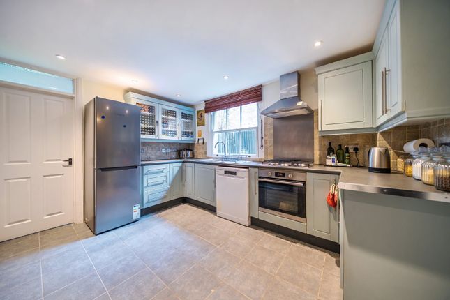 32, Akerman Road, London photo 4