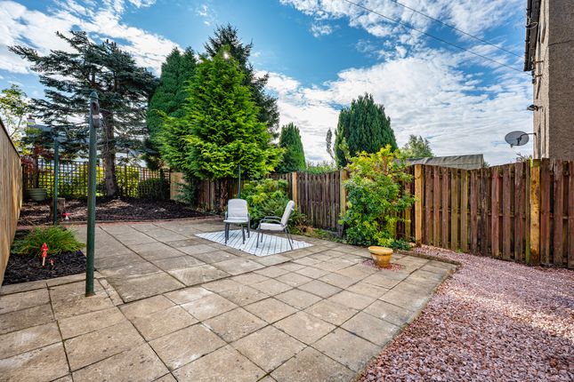 44 Underwood Road, Burnside, Glasgow photo 2