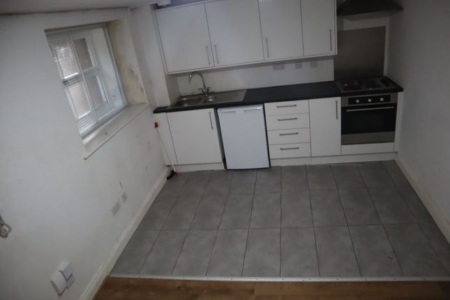 Flat for sale in Princess Road West, Leicester