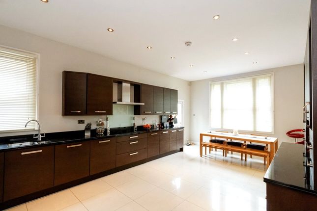 81, Underhill Road, London photo 4