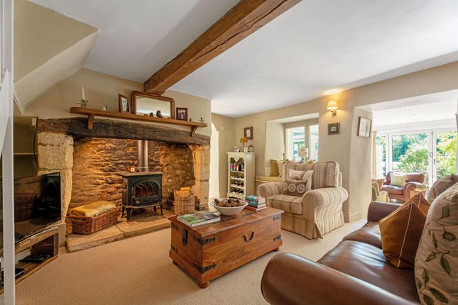 Spring Cottage, Cheltenham photo 3