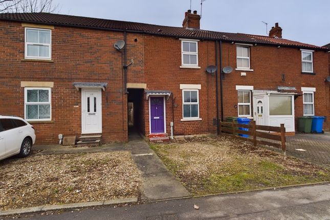 Thumbnail Terraced house to rent in Victoria Road, Beverley