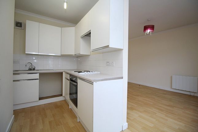 Kitchen (Main)